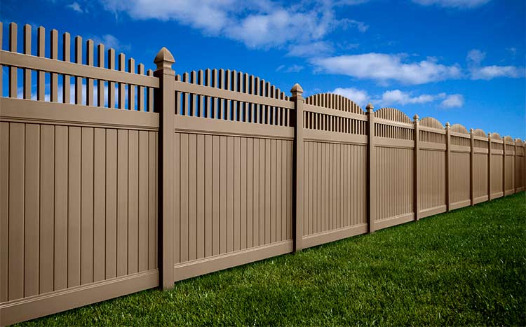 Vinyl Fencing Company Near Me 