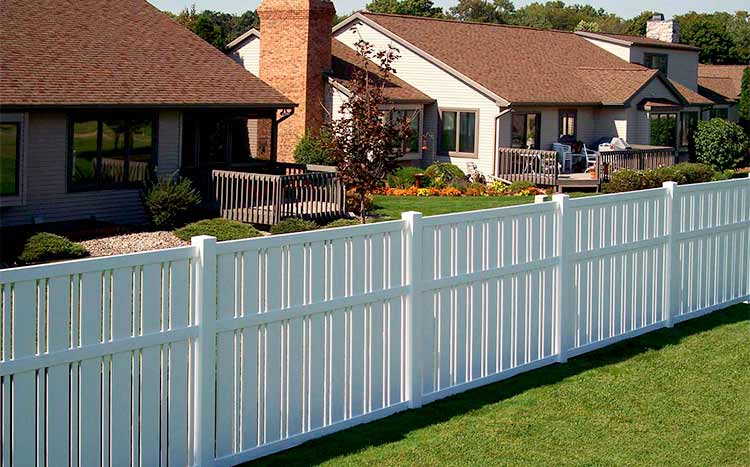 Will a vinyl fence increase a home’s value garden