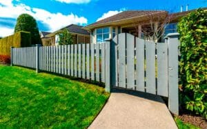 FAQs Fence Laws Idaho 300x187 