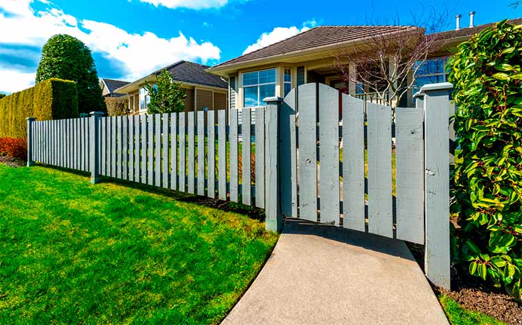 fence laws Idaho