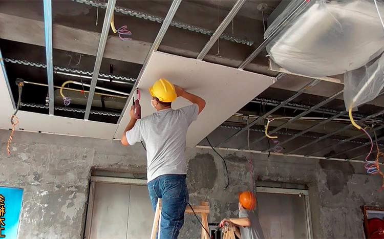 Should I Have Asbestos Ridden Sheetrock Removed renovation ceiling