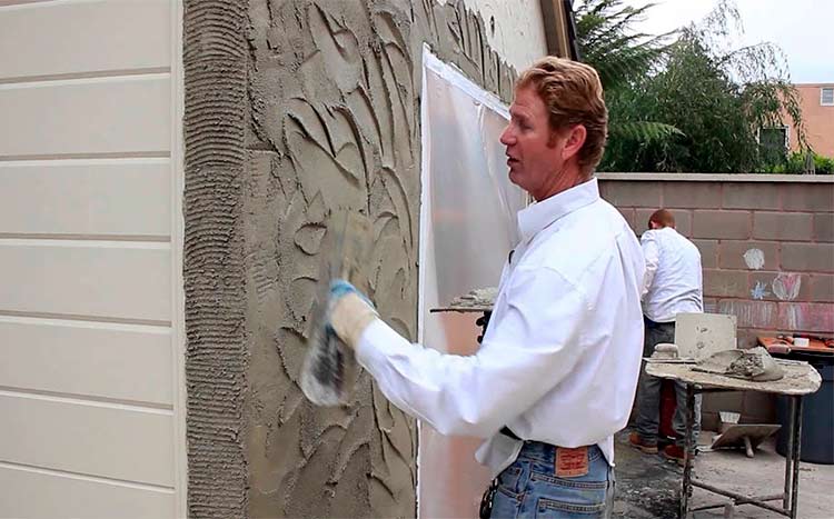 Want an easier way applying stucco