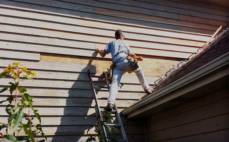 How do I estimate the cost of wood siding repair installing