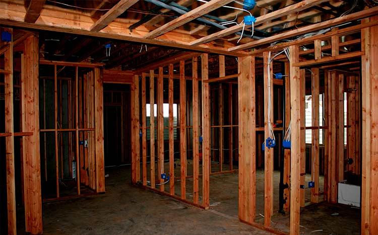 Mistakes to avoid when finishing your basement walls
