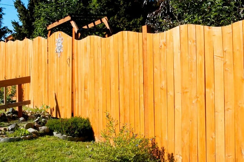 6 Foot Privacy Fence 2021 Price Guide Wood, Metal & Vinyl