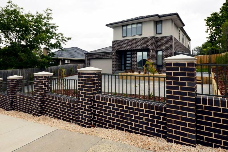 Cost To Build A Brick Wall Fence Encycloall