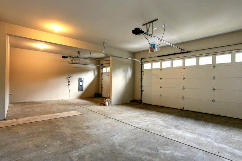 Benefits Of Drywall Over Plywall In Your Garage