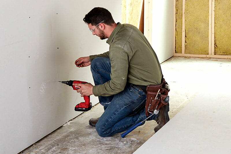 5.5 Steps To Hang Drywall