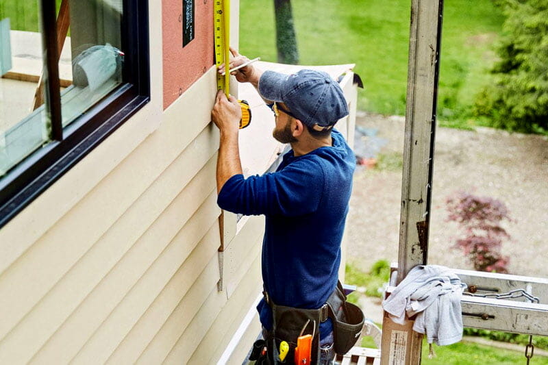 Cost to Replace Vinyl Siding with Wood