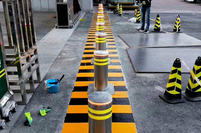 Retractable Bollards