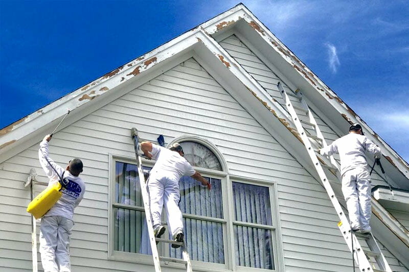 Do painters need to be licensed in Massachusetts