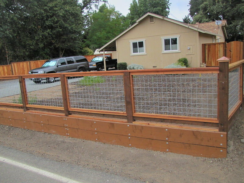 Hog Wire Fence With Wooden Frame Cost
