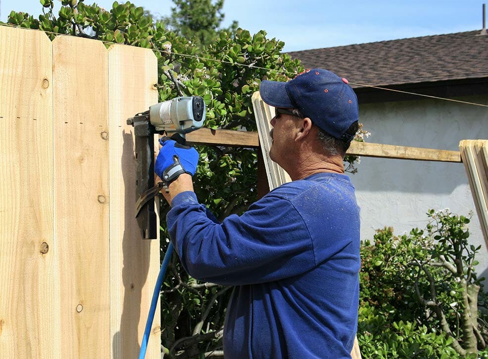 professional fence repairs